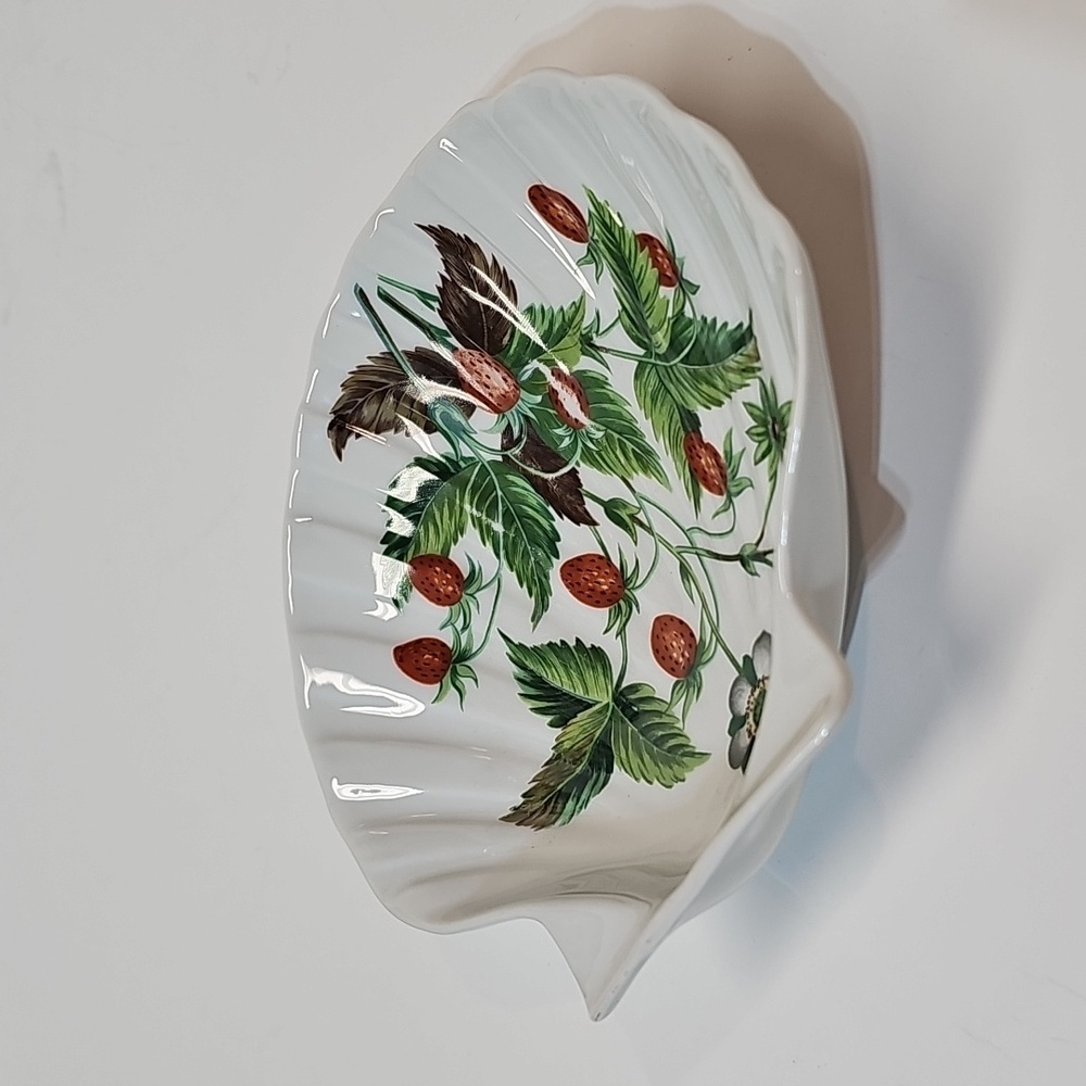 Vintage Porcelaine De Paris France Seashell Shaped Dish with Strawberry Design